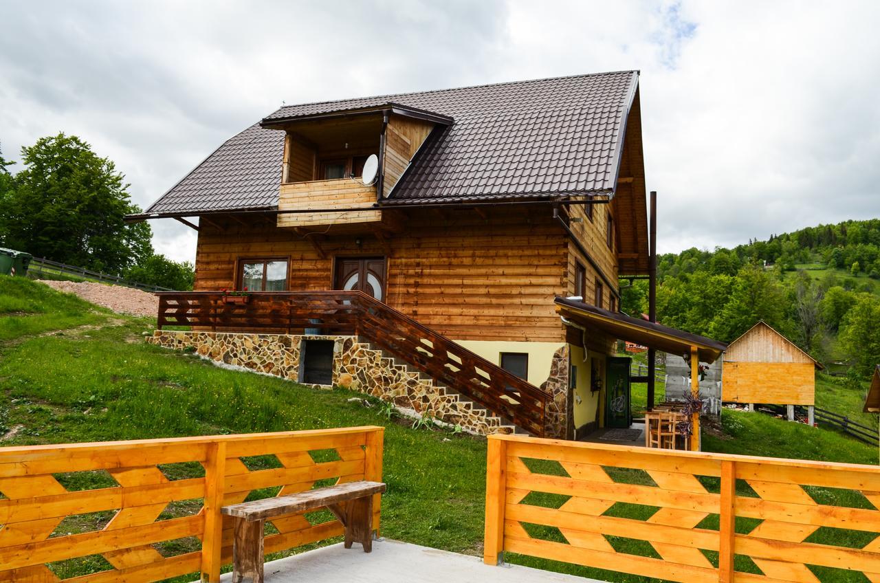 Cabana Ioana Munună Екстериор снимка